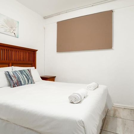 Tenbury Apartments Дърбан Екстериор снимка
